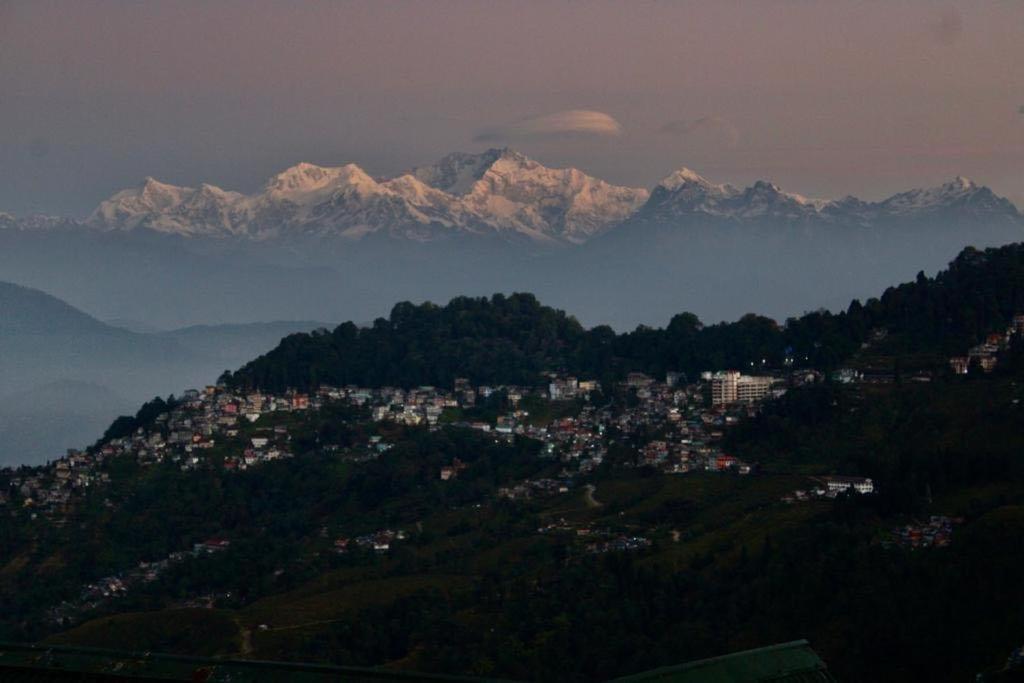 Norbu'S Homestay Дарджилинг Экстерьер фото