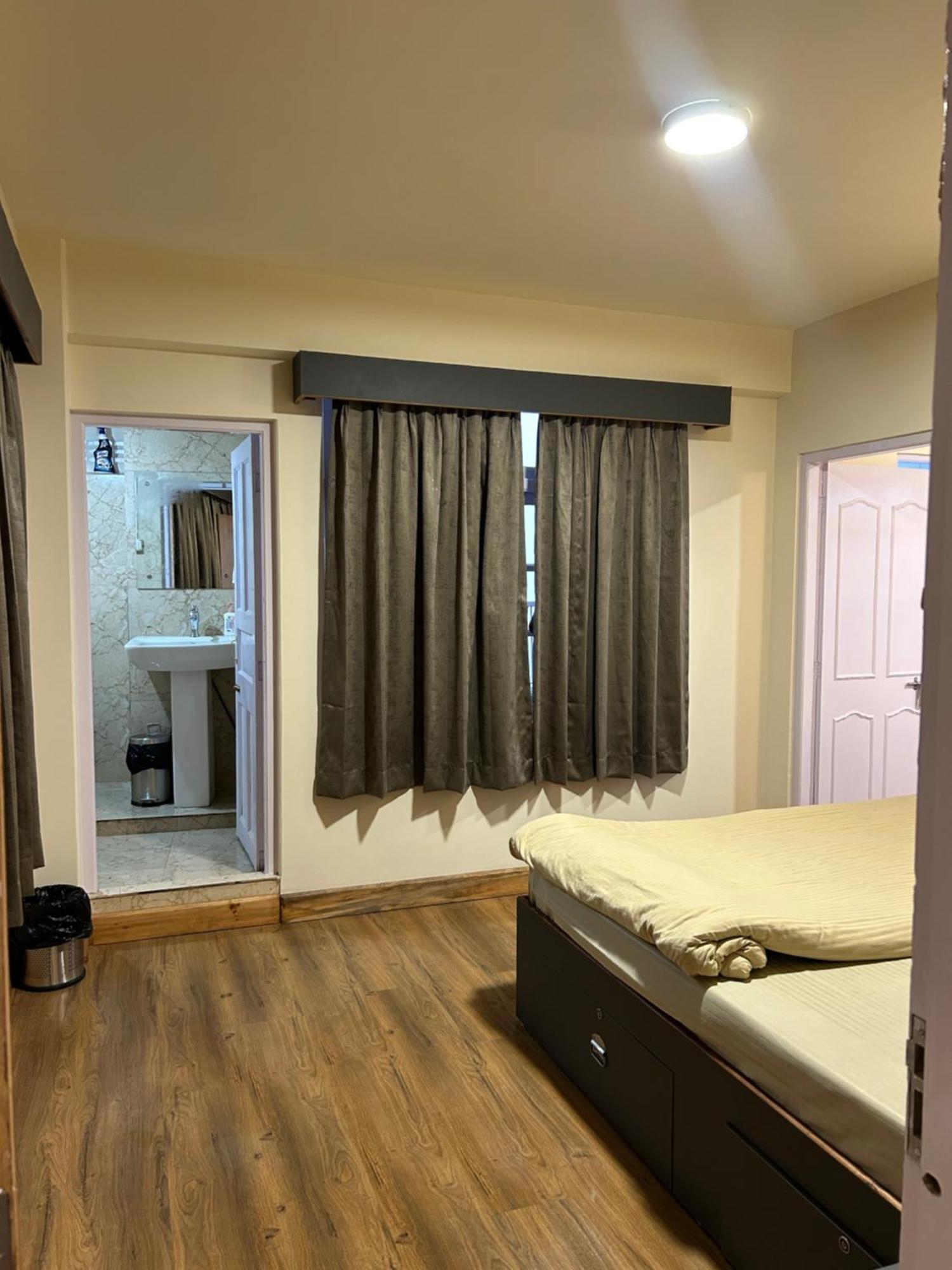 Norbu'S Homestay Дарджилинг Экстерьер фото