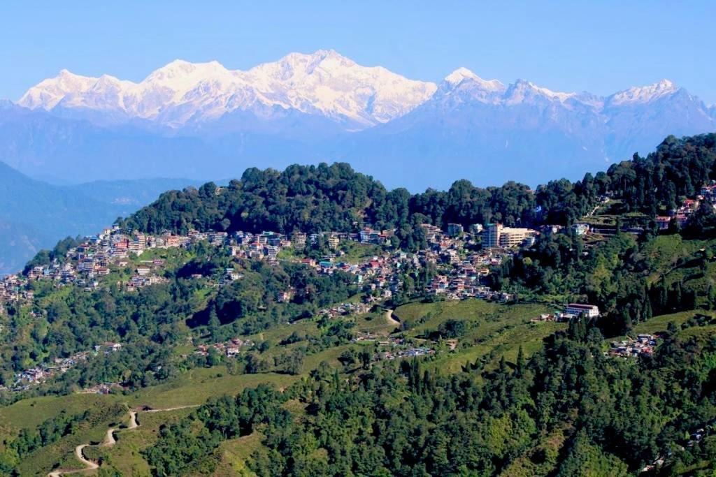 Norbu'S Homestay Дарджилинг Экстерьер фото